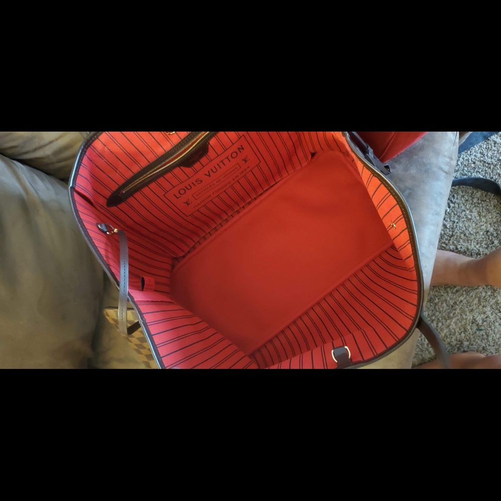 Louis Vuitton Neverfull GM and pouch - Picture 5 of 8